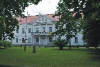 Budynek g��wny Zarz�du Ordynacji Zamojskiej